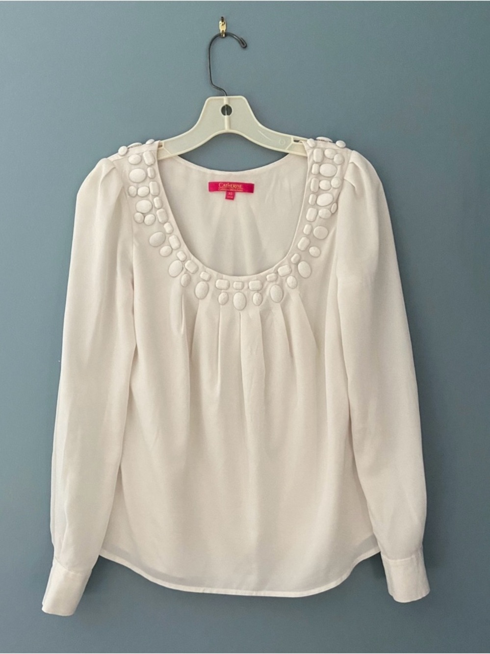 Catherines White Scoop Neck Blouse with Round Applique Trim